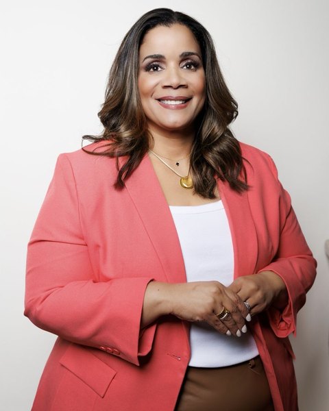 Cynthia Román Sánchez, Esq.
